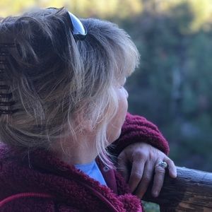 Meet your Posher, Freida